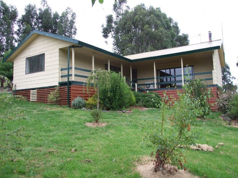 106 Thalloo Road, THALLOO, Tanjil South VIC 3825