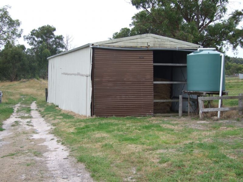 106 Thalloo Road, THALLOO, Tanjil South VIC 3825