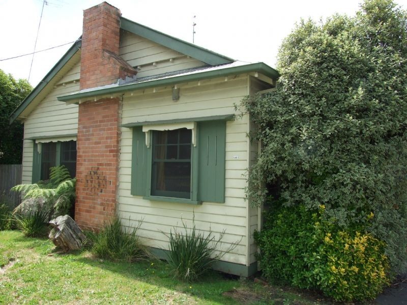 14 Haigh Street, Moe VIC 3825