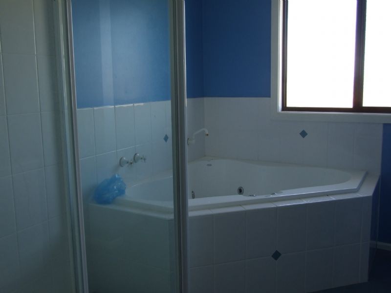 22 Anderson Avenue, Yallourn North VIC 3825