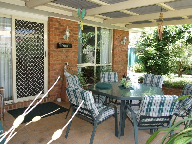 3 Jeeralang Avenue, Newborough VIC 3825