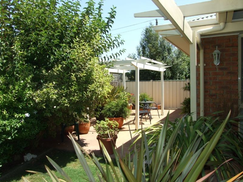 3 Jeeralang Avenue, Newborough VIC 3825