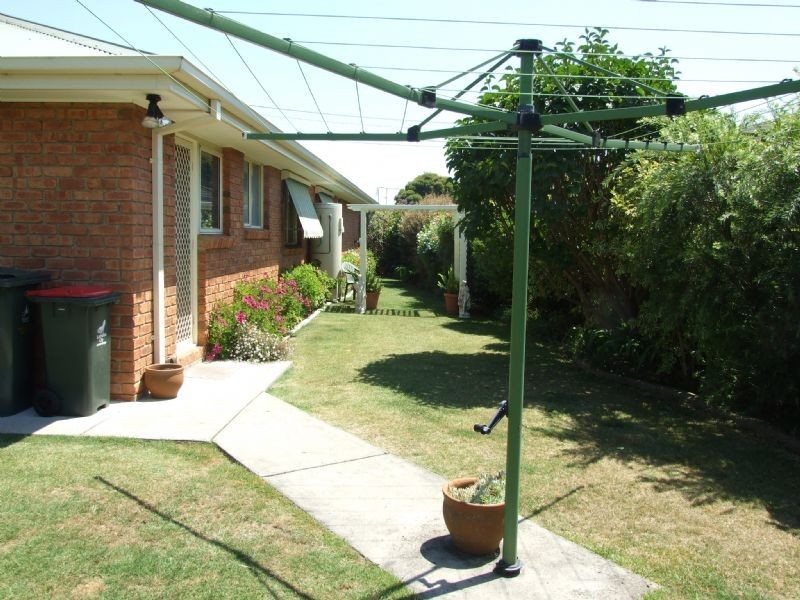 3 Jeeralang Avenue, Newborough VIC 3825