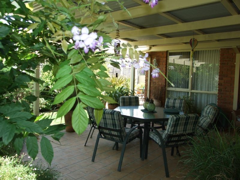 3 Jeeralang Avenue, Newborough VIC 3825