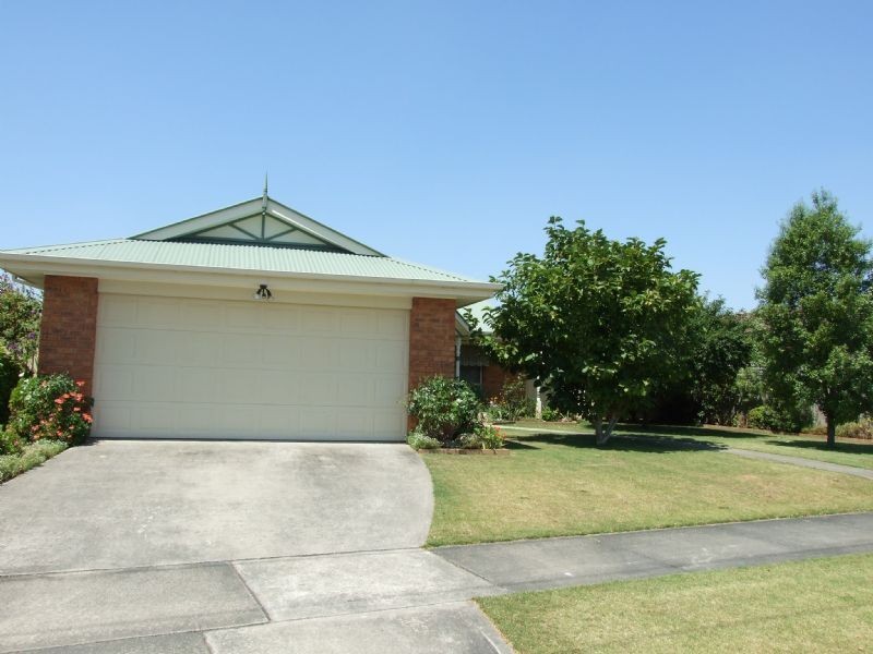 3 Jeeralang Avenue, Newborough VIC 3825