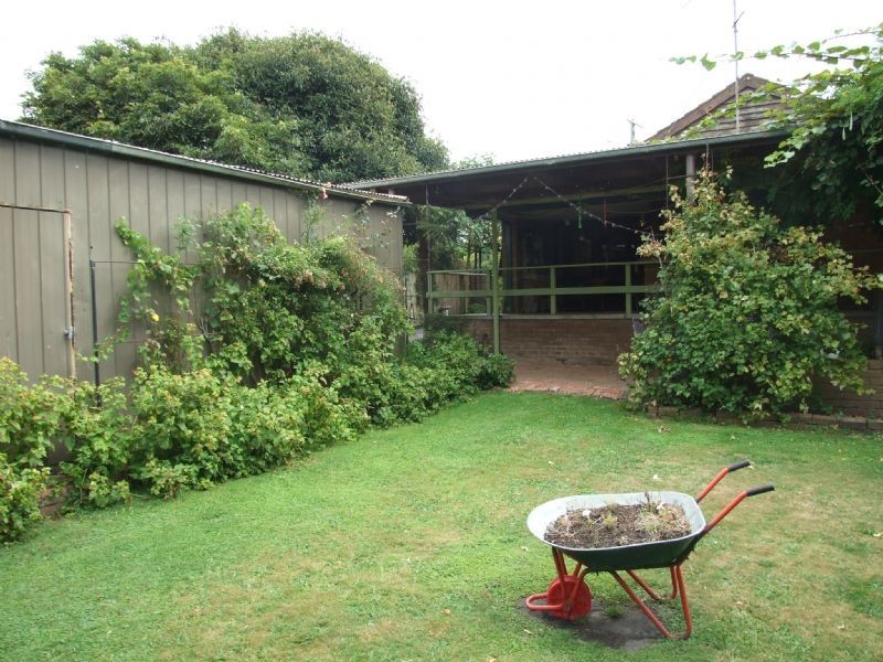 25 Tresswell Avenue, Newborough VIC 3825