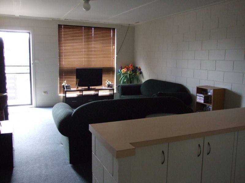 4/1 March Street, Newborough VIC 3825