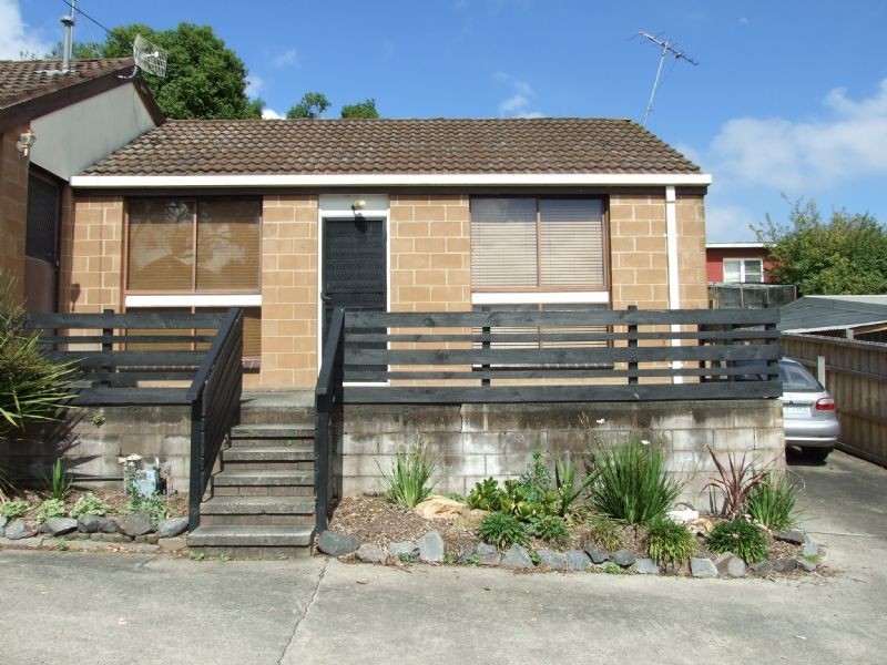 4/1 March Street, Newborough VIC 3825
