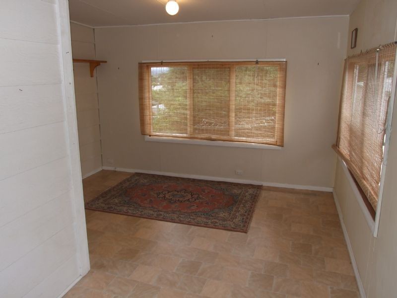 10 Elizabeth Street, Moe VIC 3825