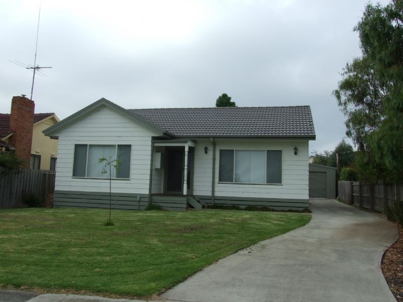 123 Service Road, Moe VIC 3825