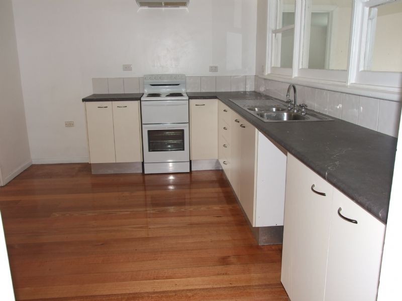 123 Service Road, Moe VIC 3825