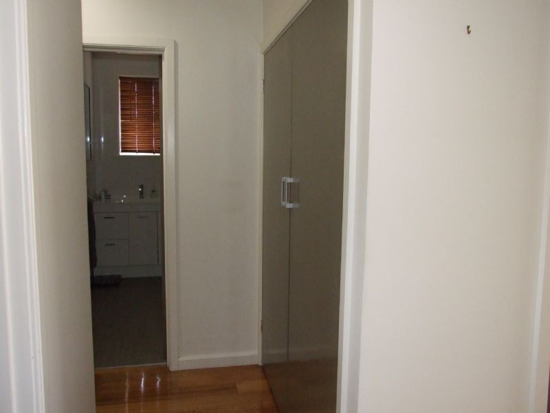 2 Castle Street, Moe VIC 3825