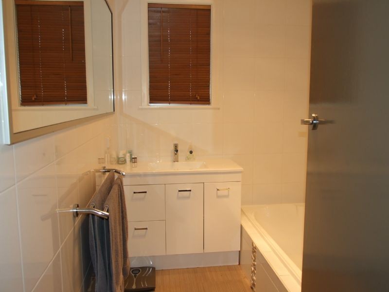 2 Castle Street, Moe VIC 3825