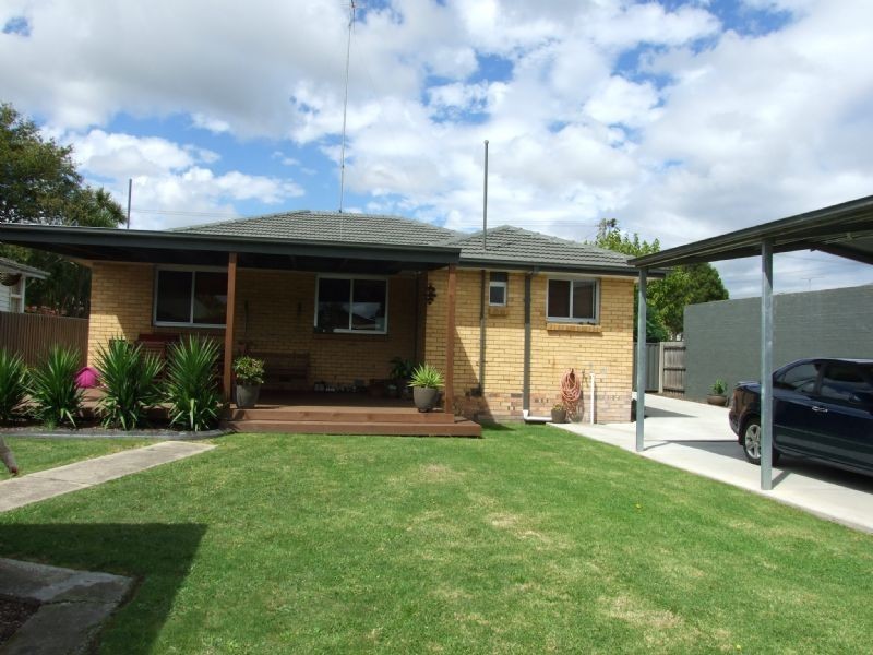 2 Castle Street, Moe VIC 3825