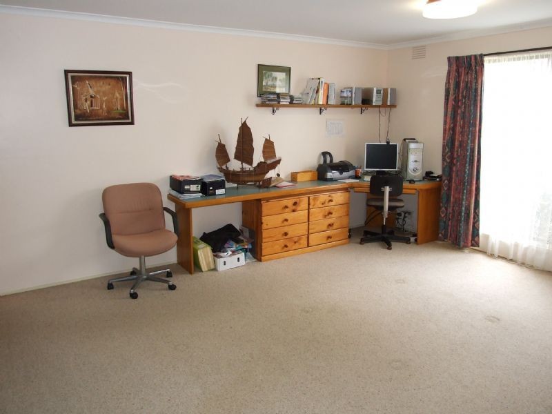 3 Colli Drive, Newborough VIC 3825