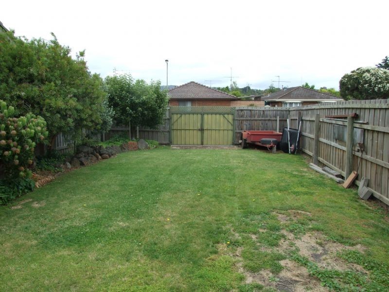 3 Colli Drive, Newborough VIC 3825