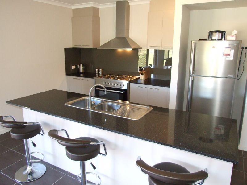 16 Copperhead Court, Newborough VIC 3825