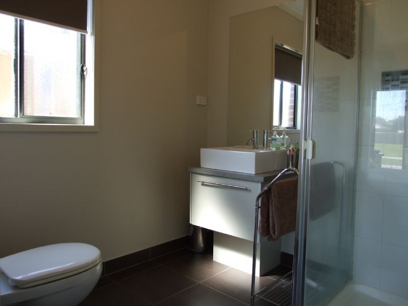 16 Copperhead Court, Newborough VIC 3825