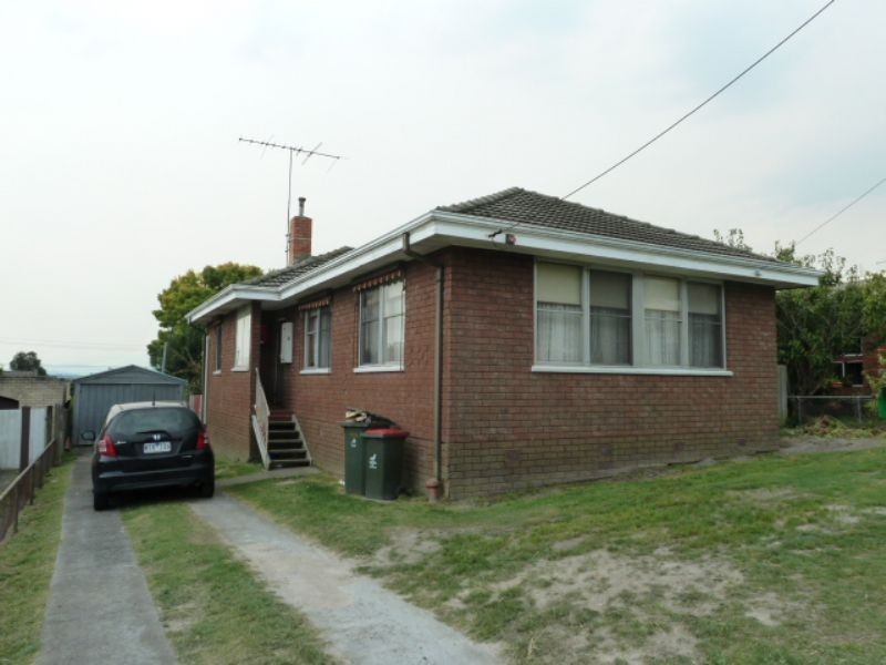 10 Charles Street, Moe VIC 3825