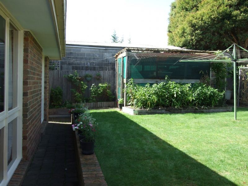 33 Abbott Street, Moe VIC 3825
