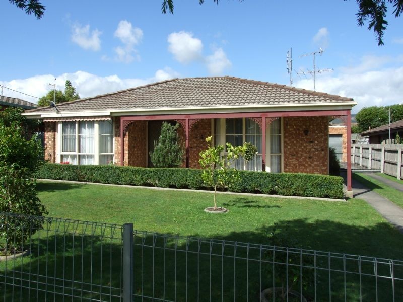 33 Abbott Street, Moe VIC 3825