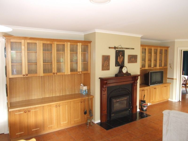 2 Wakefield Court, Newborough VIC 3825