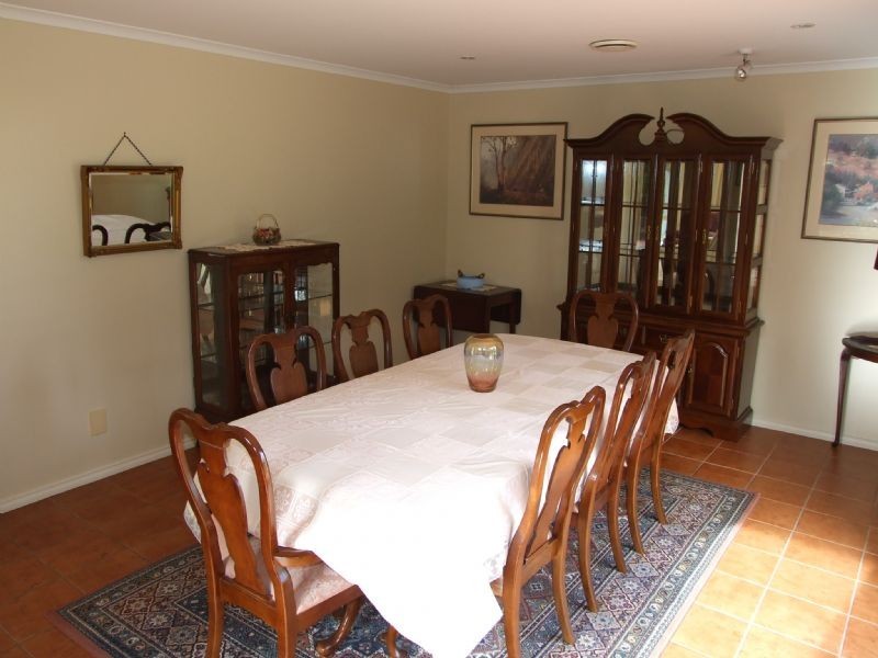 2 Wakefield Court, Newborough VIC 3825