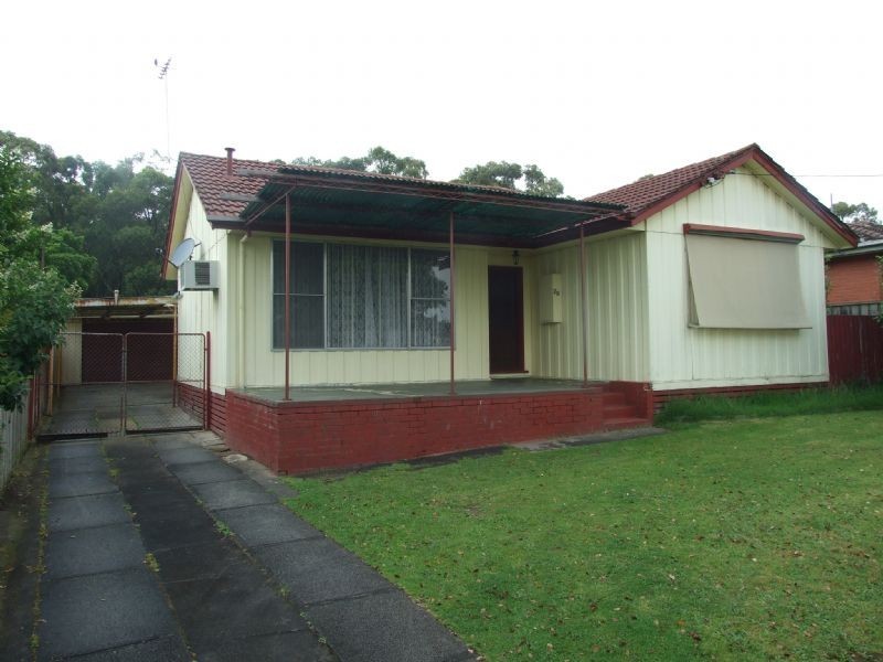 29 Staff Street, Moe VIC 3825