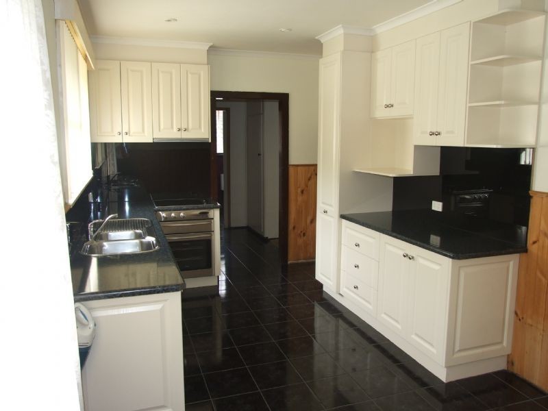 29 Staff Street, Moe VIC 3825