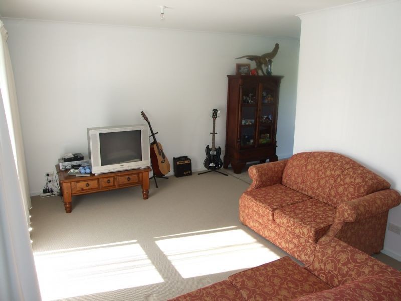 8 Dudman Road, Yallourn North VIC 3825