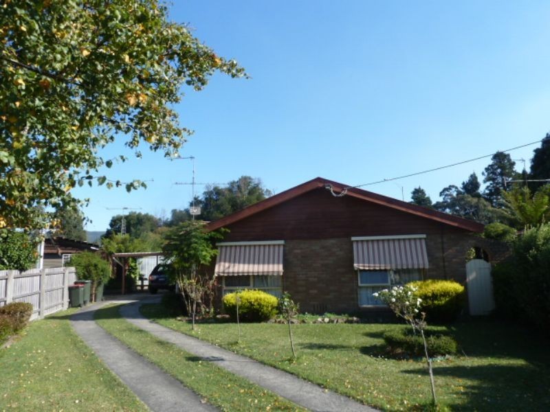 7 Helen Court, Moe VIC 3825