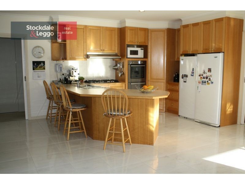 6 Libra Crescent, Moe VIC 3825