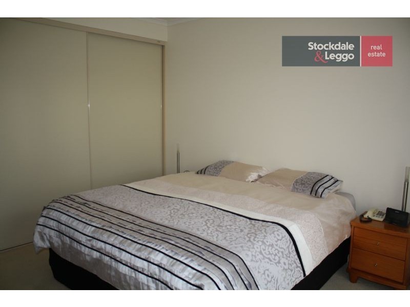 6 Libra Crescent, Moe VIC 3825