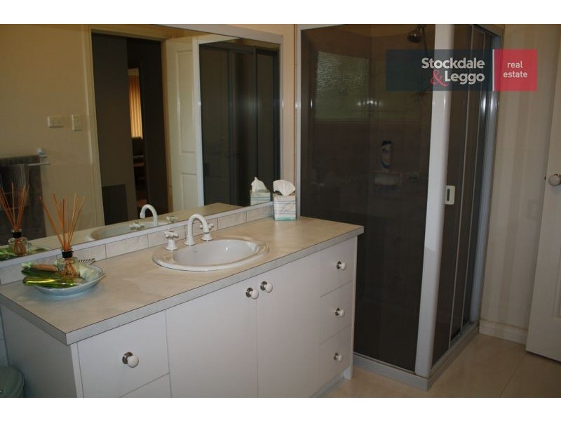 6 Libra Crescent, Moe VIC 3825