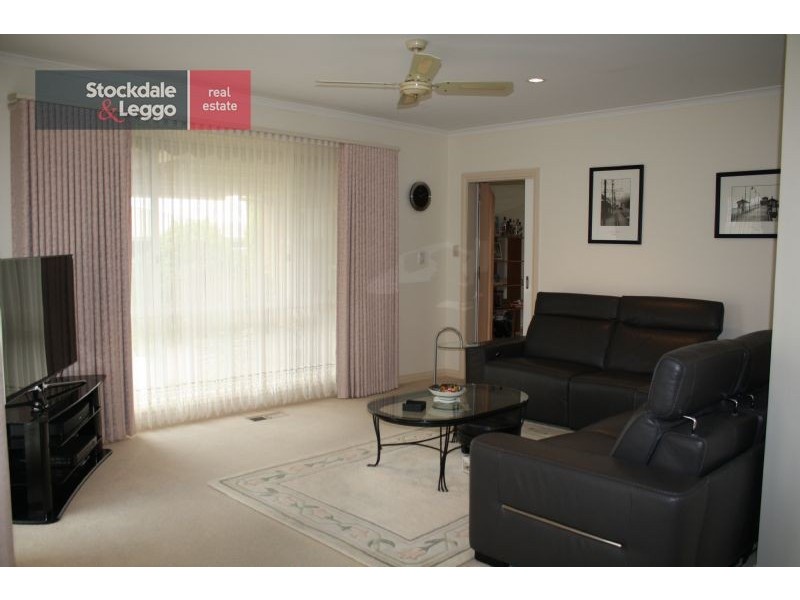 6 Libra Crescent, Moe VIC 3825