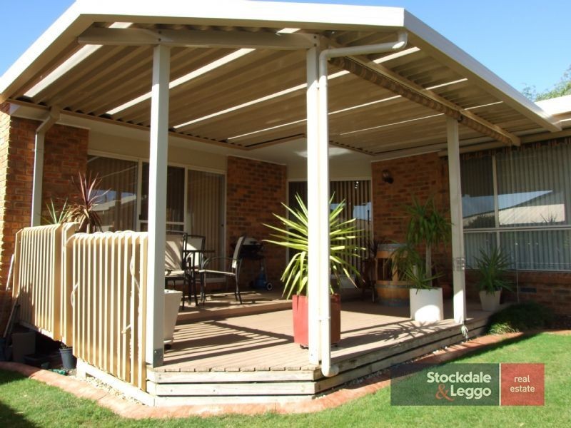 6 Libra Crescent, Moe VIC 3825