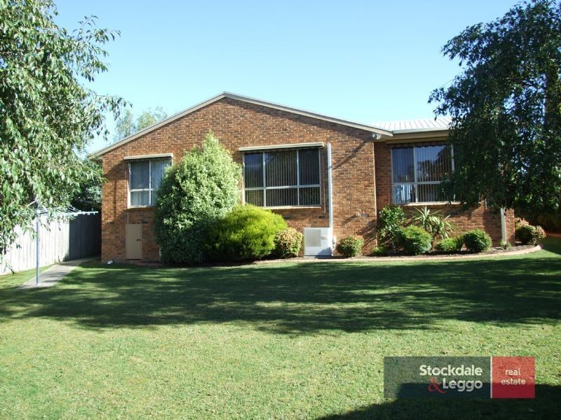 6 Libra Crescent, Moe VIC 3825