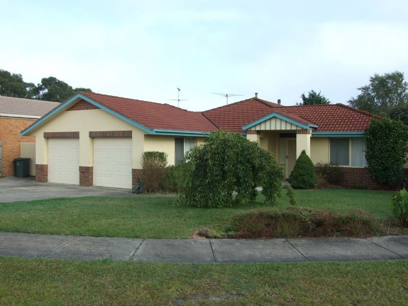 2 Wakefield Court, Newborough VIC 3825