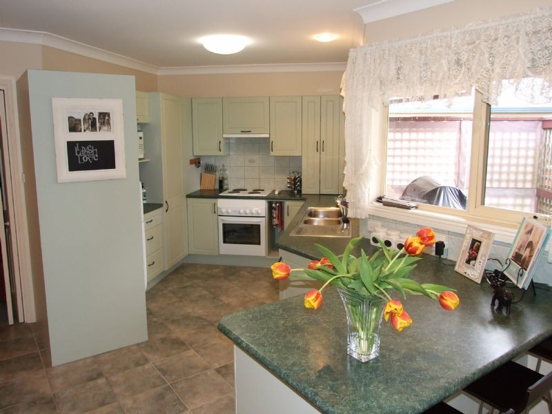 39 Wirrana Drive, Moe VIC 3825