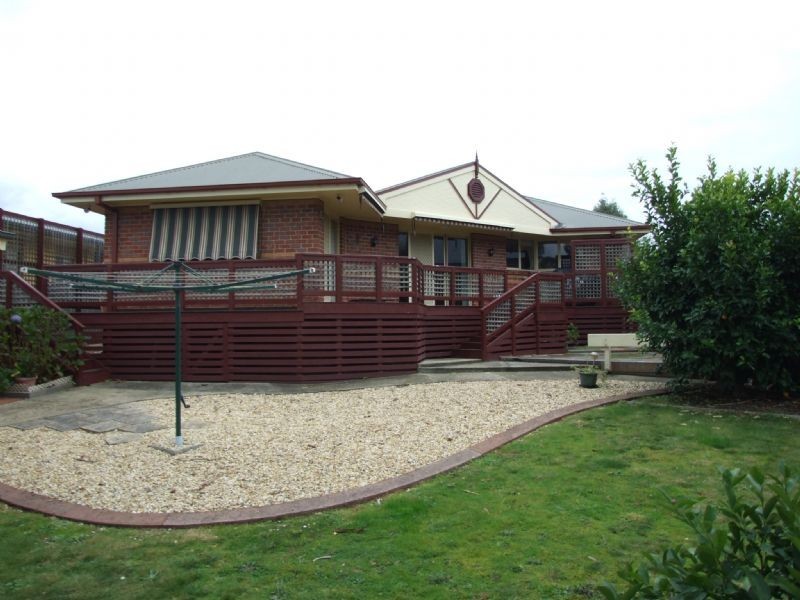 39 Wirrana Drive, Moe VIC 3825