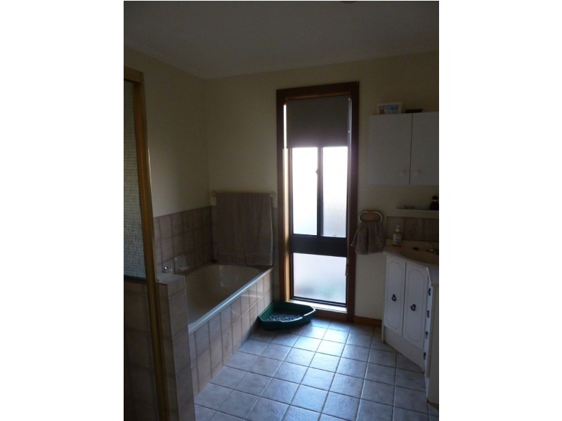 5/4 Baxter Court, Moe VIC 3825