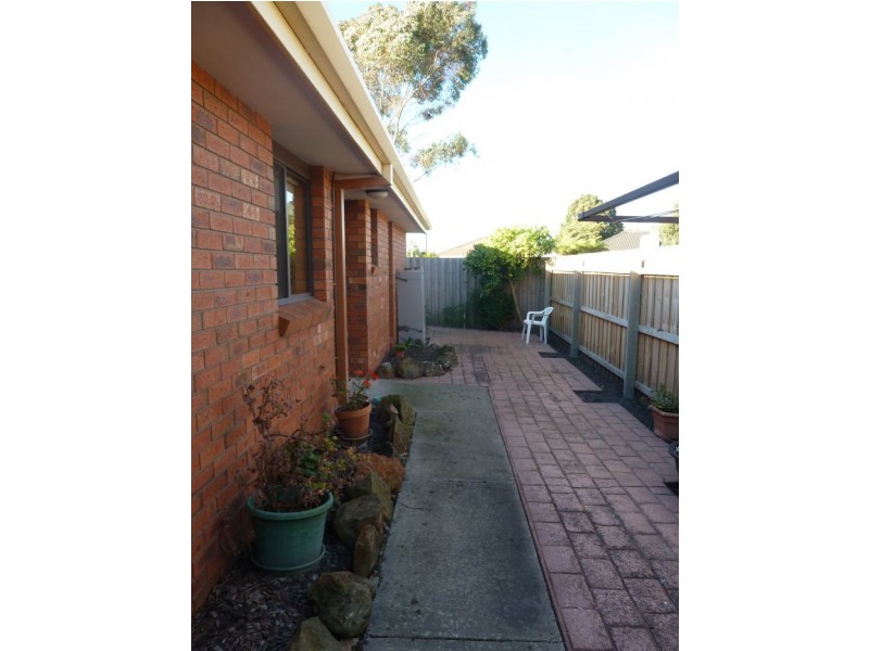 5/4 Baxter Court, Moe VIC 3825