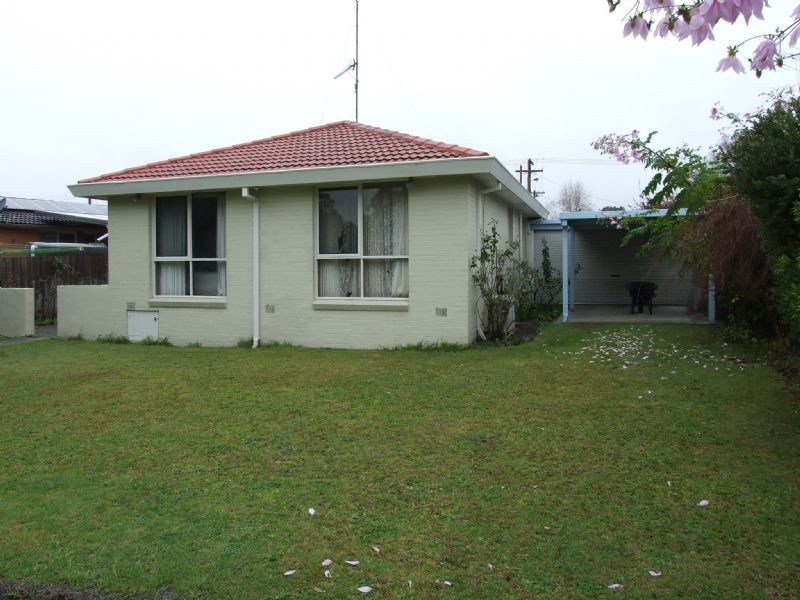 42 Northern Avenue, Newborough VIC 3825