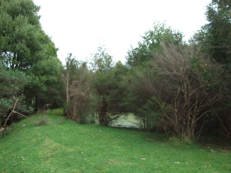 15 Yasmin Drive, Hernes Oak VIC 3825