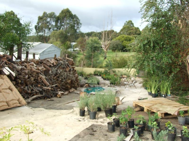 15 Yasmin Drive, Hernes Oak VIC 3825