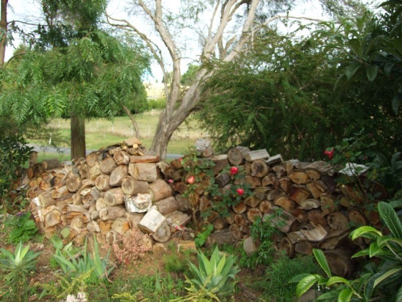 15 Yasmin Drive, Hernes Oak VIC 3825