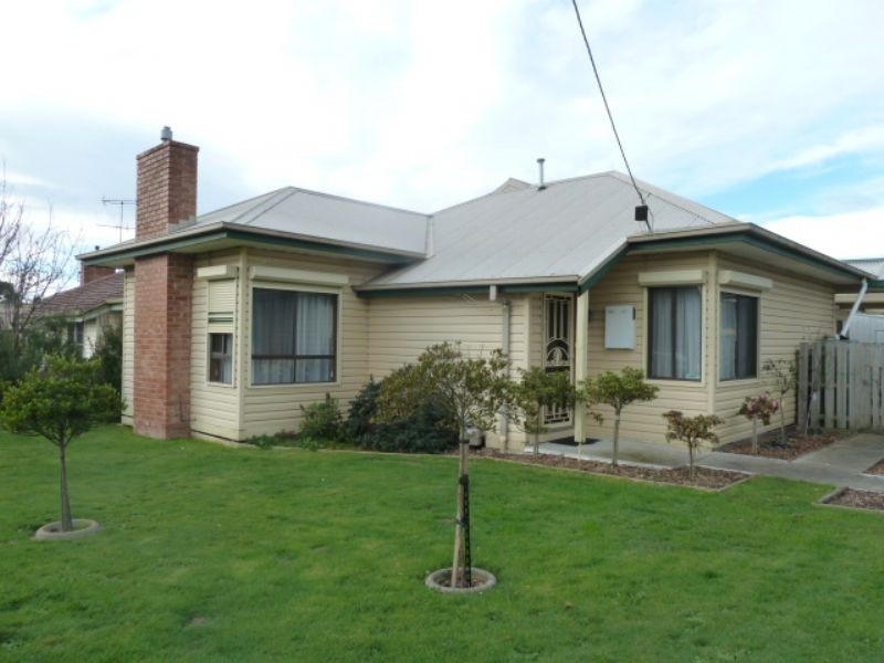 6 South Street, Moe VIC 3825