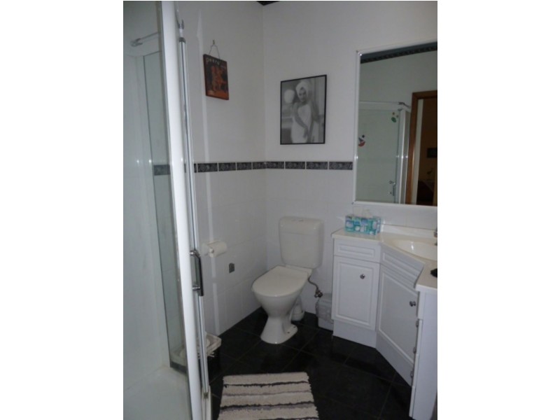 6 South Street, Moe VIC 3825