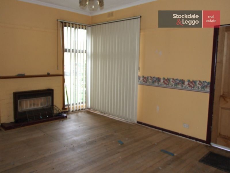 46 Service Road, Moe VIC 3825