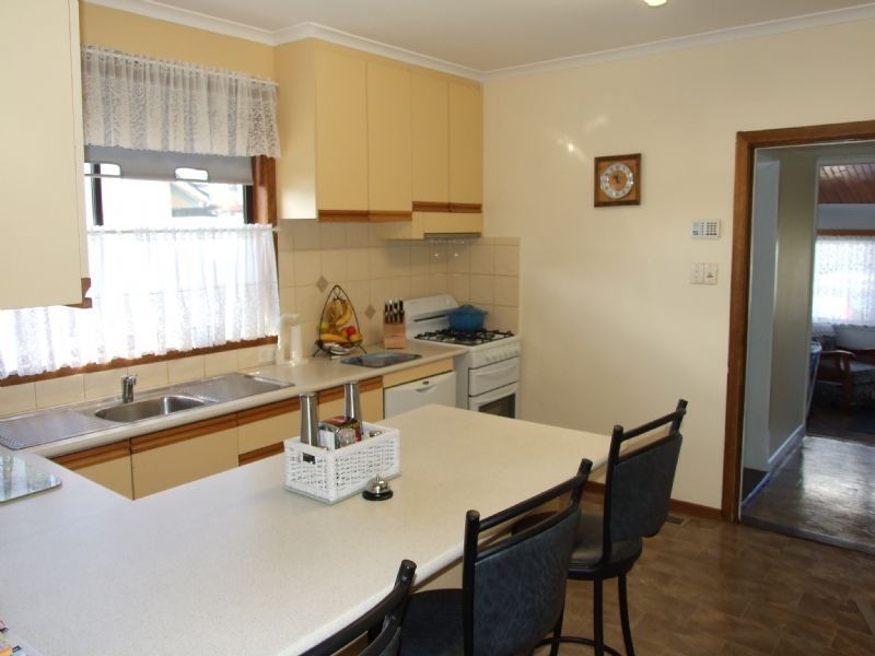 9 Edward Street, Moe VIC 3825